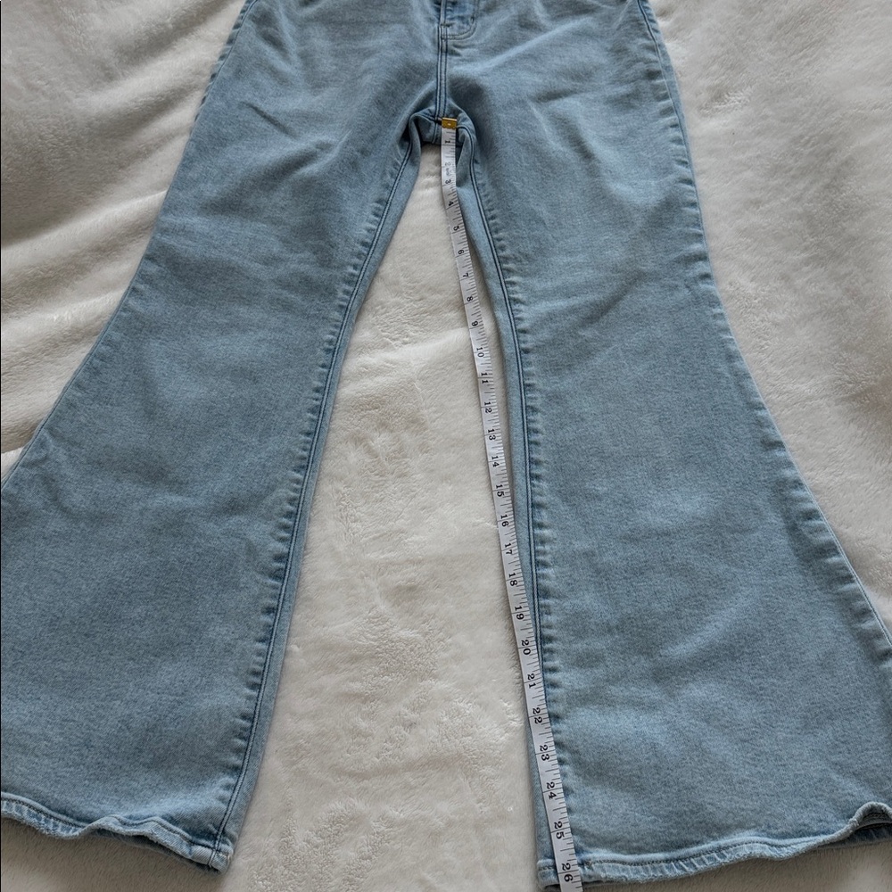 Abercrombie & Fitch Light Blue Flare Jeans- high rise, size 26. Bell bottoms - Picture 13 of 13